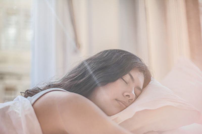 Femme dormant paisiblement